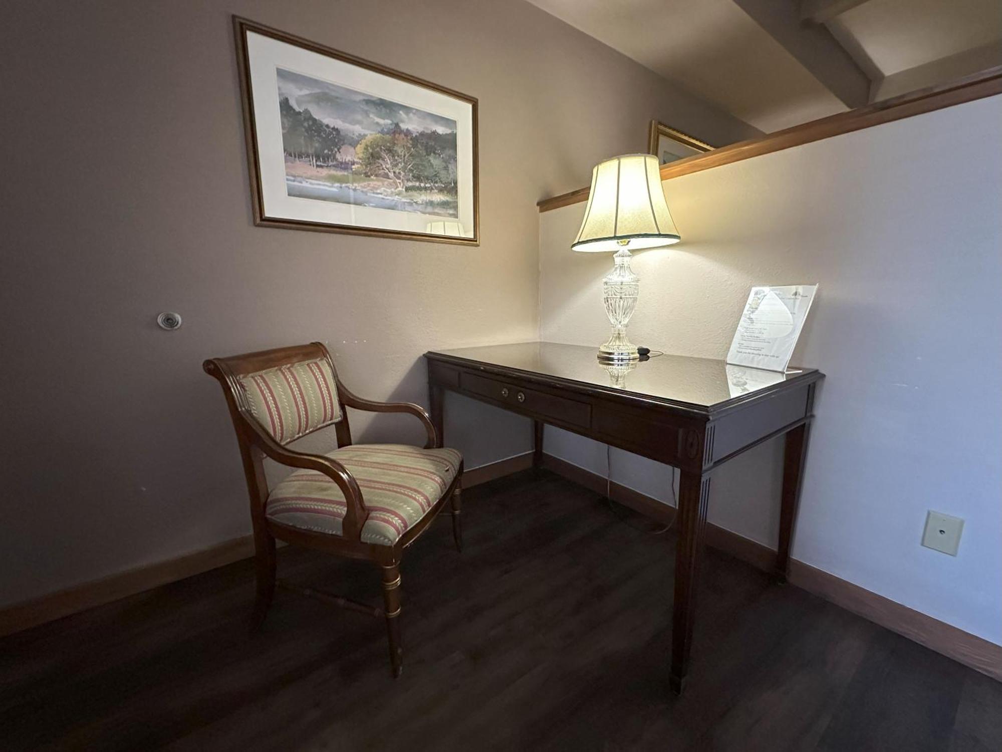 Timber Lodge Inn Cle Elum Exterior photo