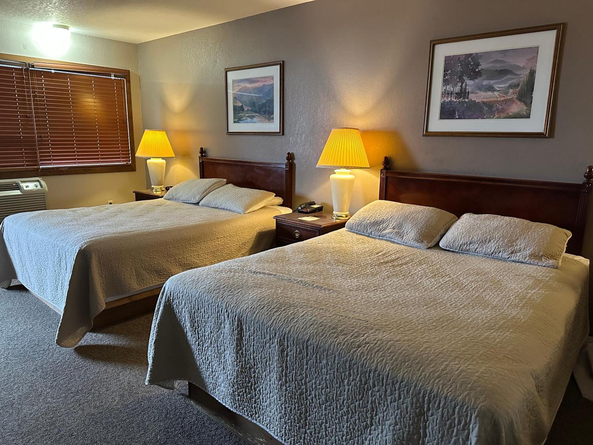 Timber Lodge Inn Cle Elum Exterior photo