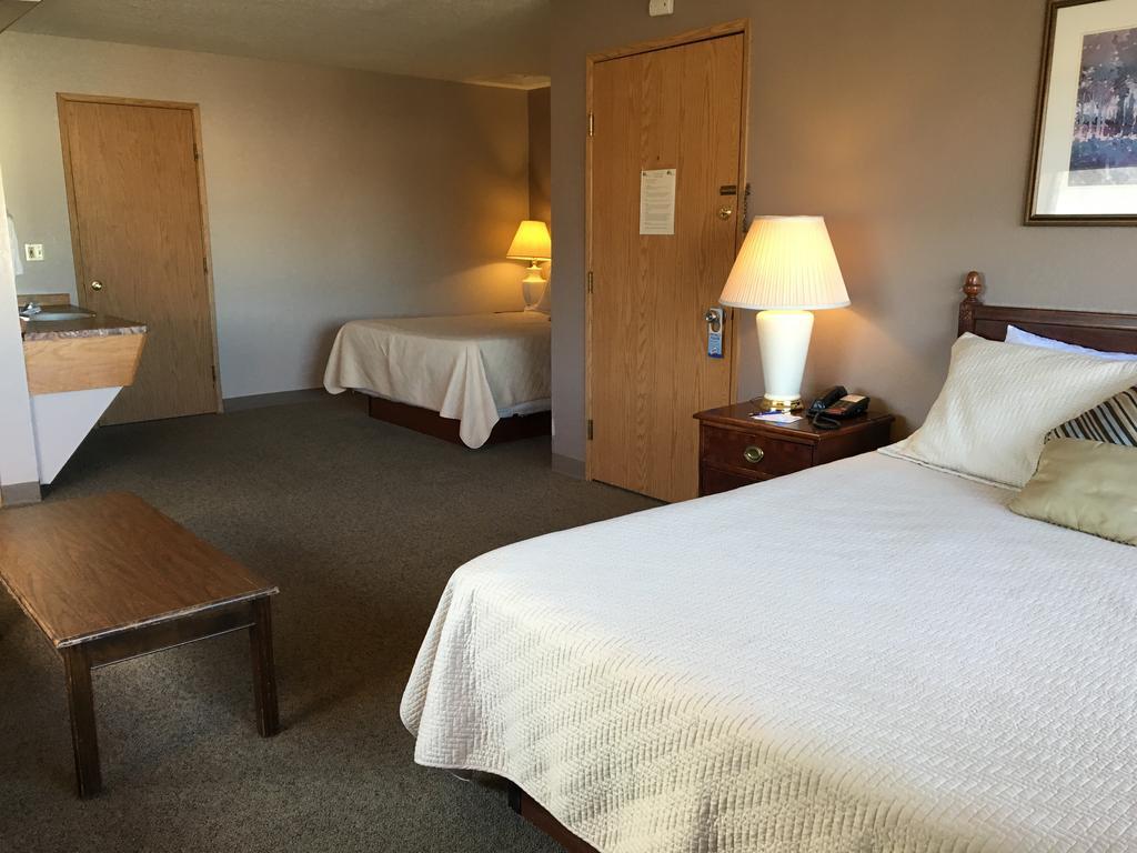 Timber Lodge Inn Cle Elum Exterior photo